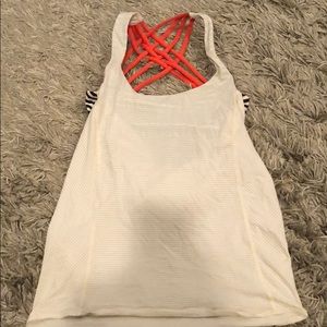 Lulu workout top